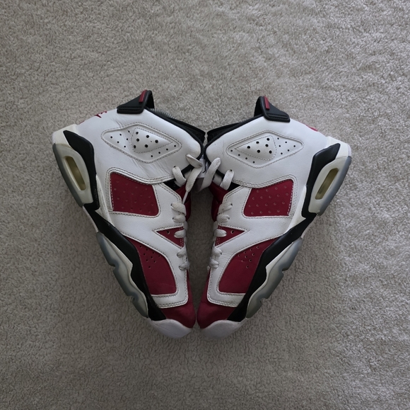 carmine 6 size 5.5